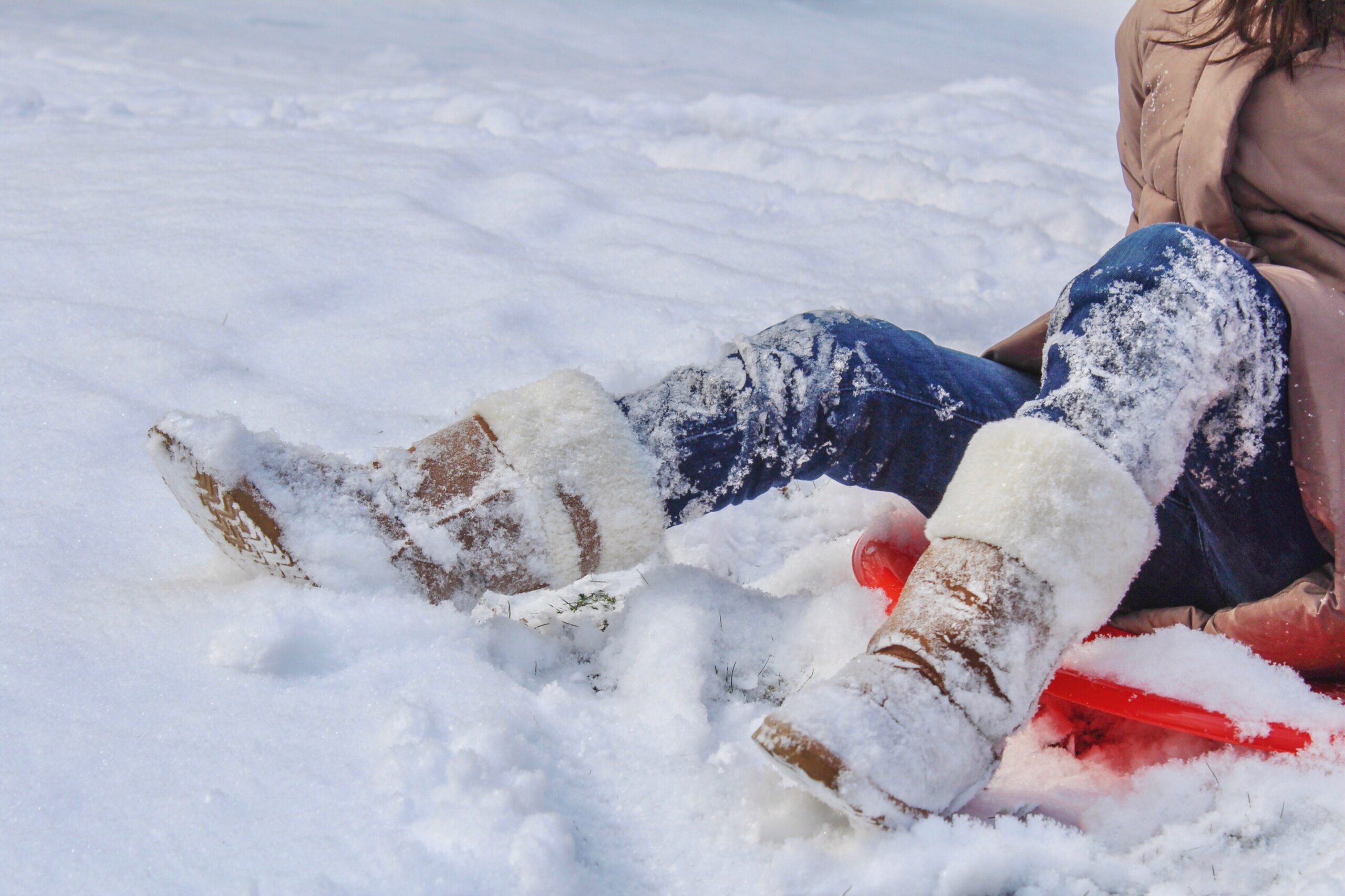 Snow Cleats for Boots to Ensure Winter Safety