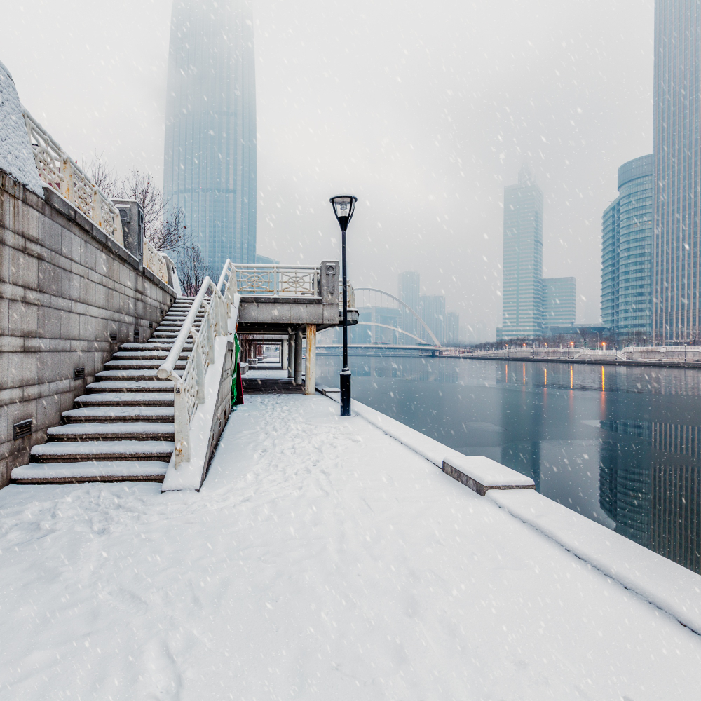 7 Tips To Tackle A Slippery Staircase In Winter
